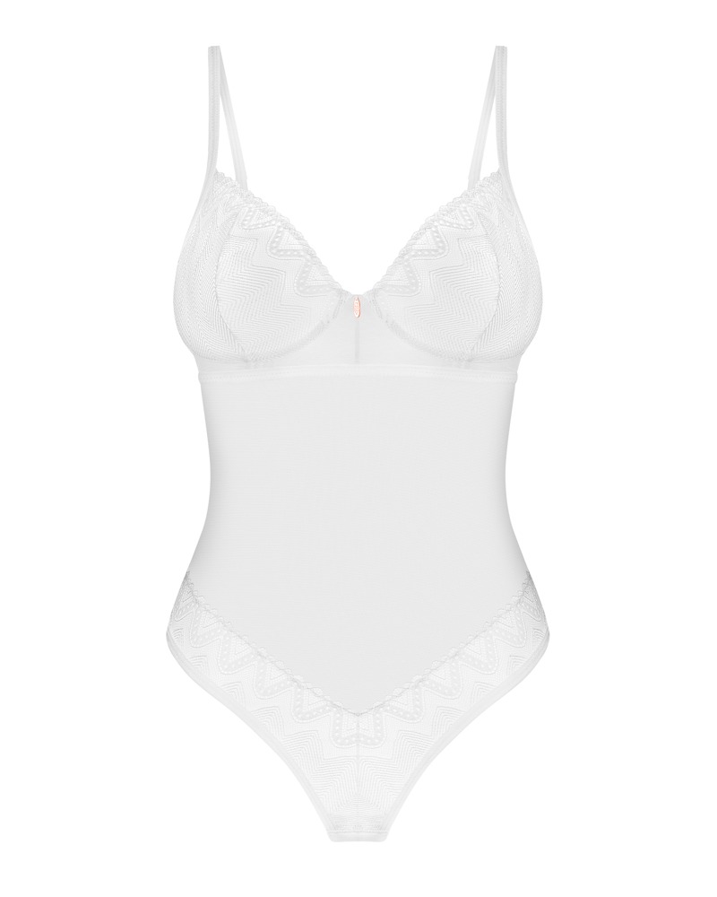 26446142941_hollow_nor_b